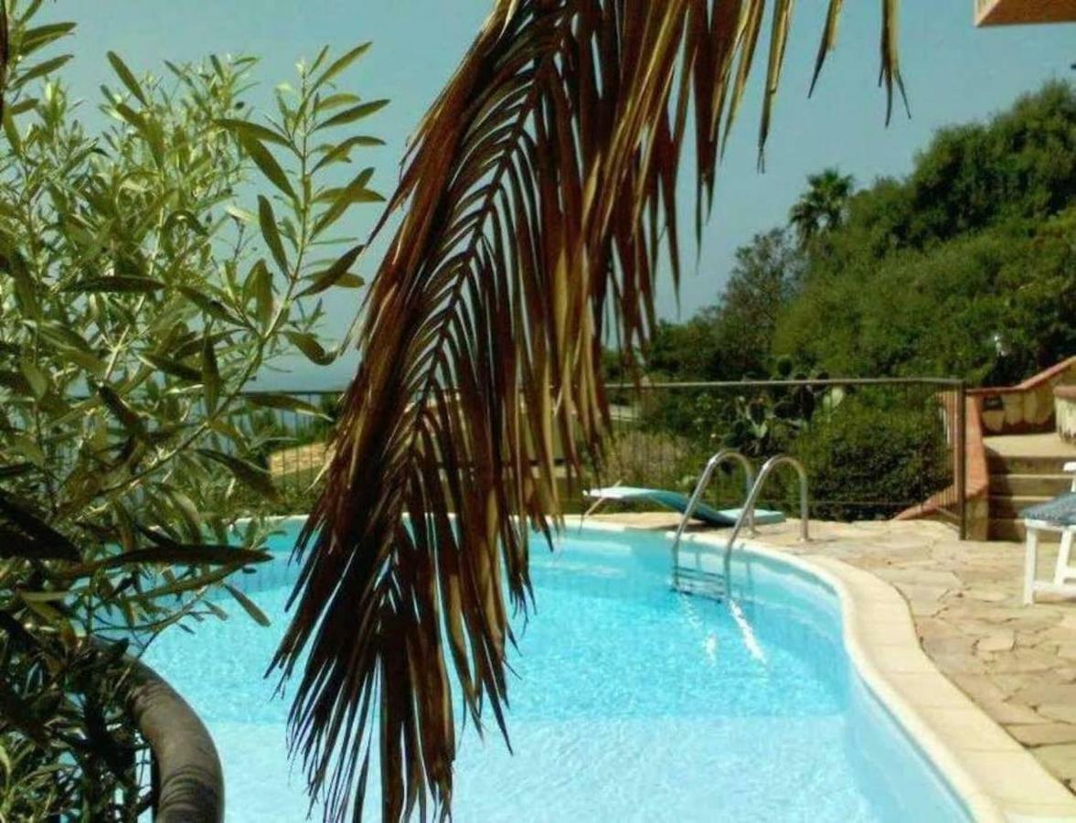 Villa Panoramica Tra Suggestive Notti Stellate. Torre delle Stelle Εξωτερικό φωτογραφία